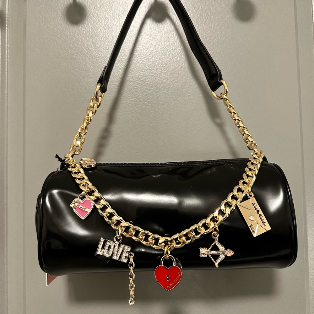 NWT Juicy Couture ❤️ “Love comes Softly”  patent black shoulder bag.